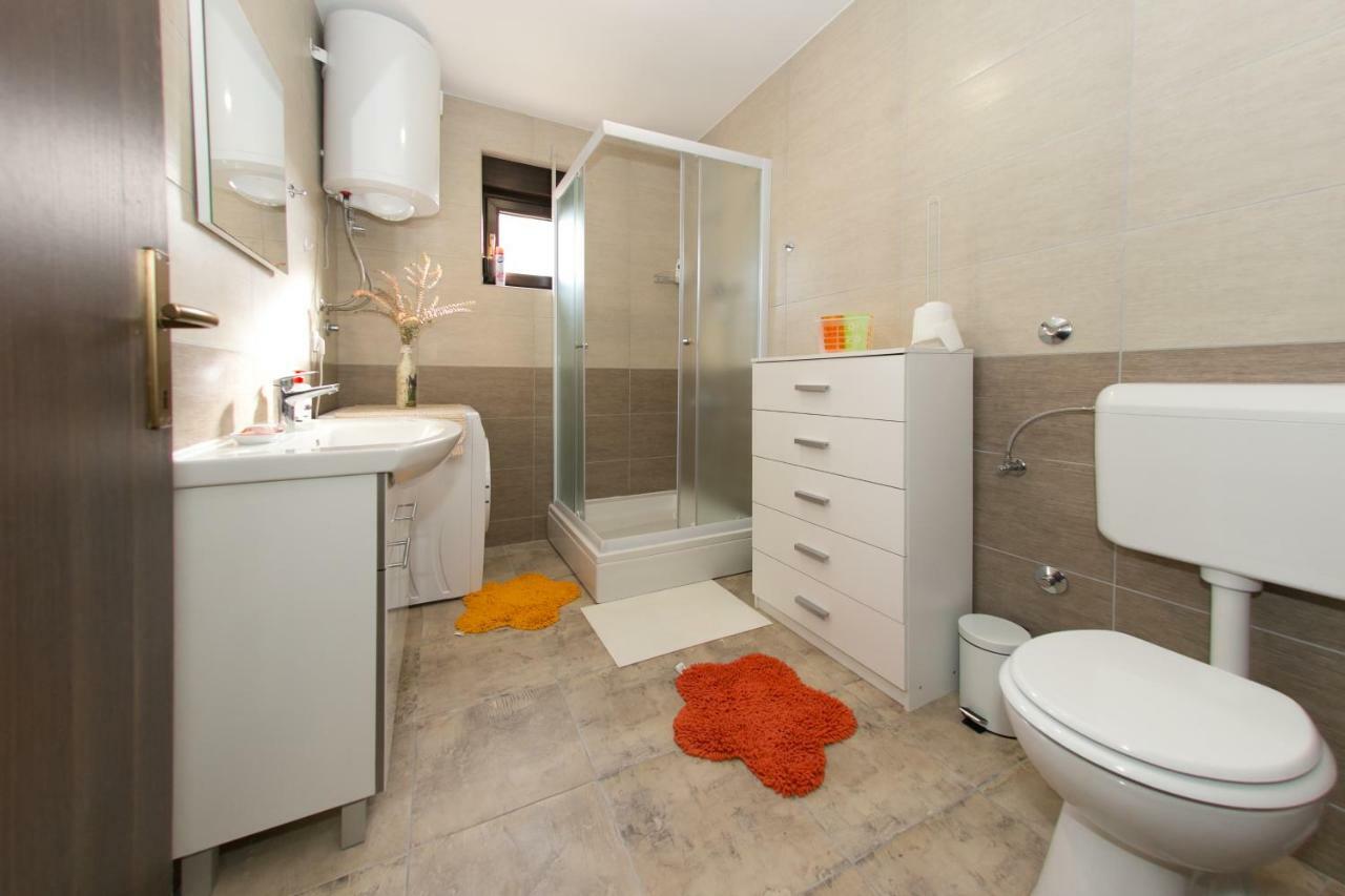 Apartman Lori Otočac Exterior foto